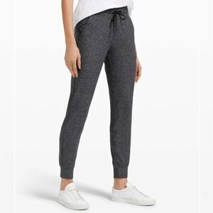 Lululemon Ready to Rulu jogger pants 29" Size 4